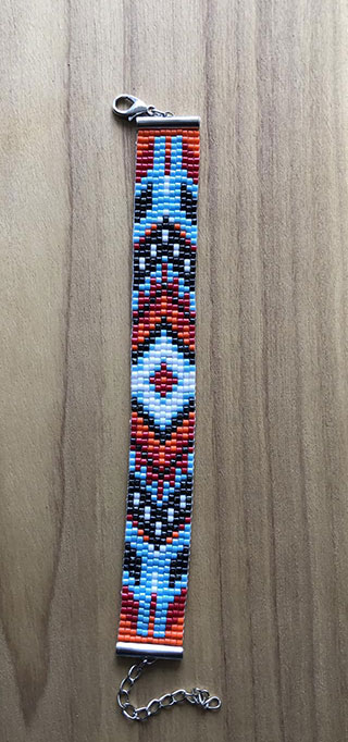 Rouge, blanc, bleu (bracelet 7)