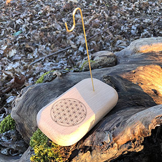 Porte-pendule Fleur de vie en hêtre